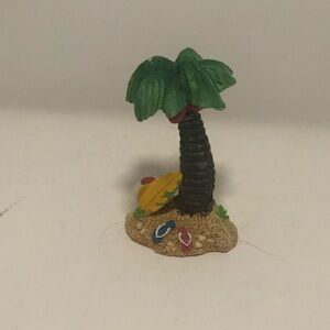 Miniature Palm Tree Beach Fish Tank Statue
